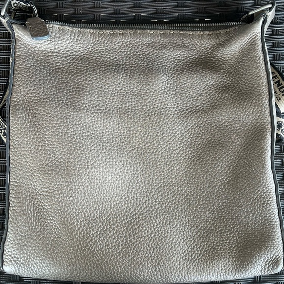 Fendi Platinum Pebbled Leather Messenger Bag with Logo Strap - Picture 2 of 9